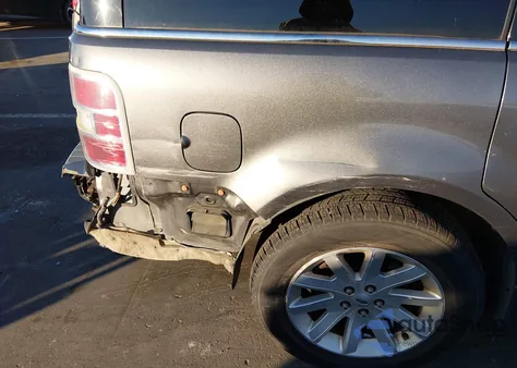 2010 Ford Flex Sel from USA, damaged, VIN 2FMHK6CCXABA90565
